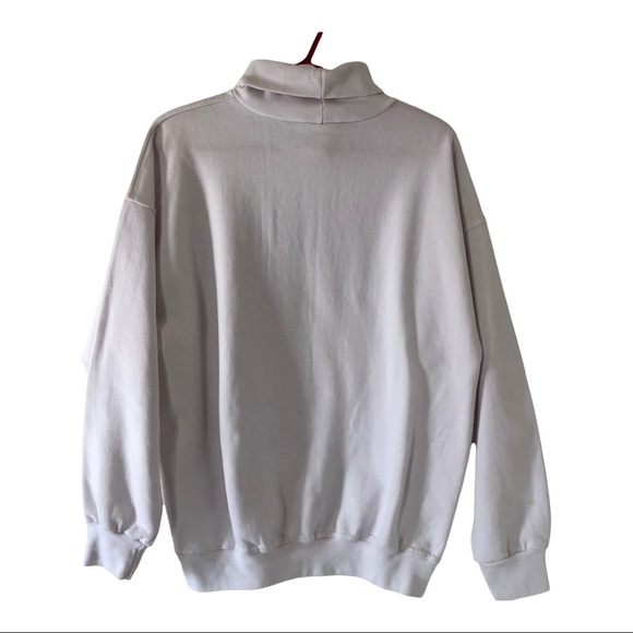 3/$15: Vintage Northern Reflections Ice Skate Turtleneck Sweatshirt - Picture 2 of 7